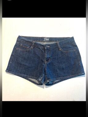 Old Navy The Diva‎ Denim Jean Shorts Dark Blue Wash Women’s Size 10 NWOT
